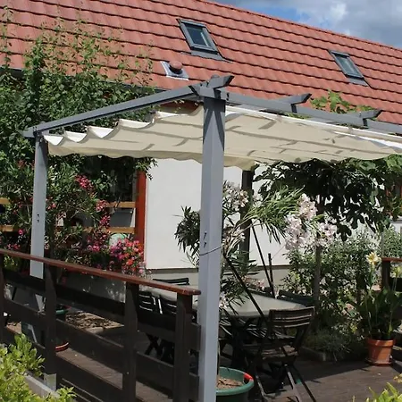 Garte Hiesel La Maison De Jardin Holiday home