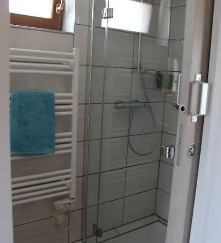 Garte Hiesel La Maison De Jardin Piscine Ete 2026 Holiday home Scherwiller