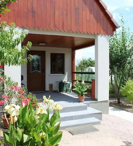 Holiday home Garte Hiesel La Maison De Jardin Piscine Ete 2026 *