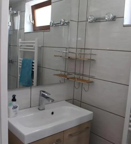 Garte Hiesel La Maison De Jardin Piscine Ete 2026